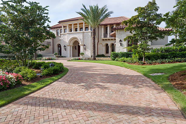 Trusted Freeland, WA Driveway Pavers Experts